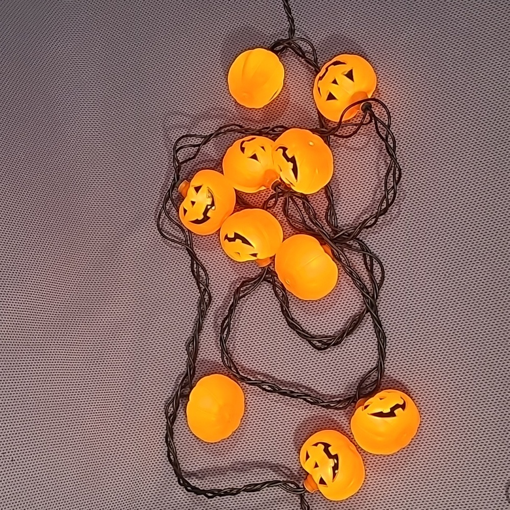 Halloween Jack-o-lantern pumpkin string lights